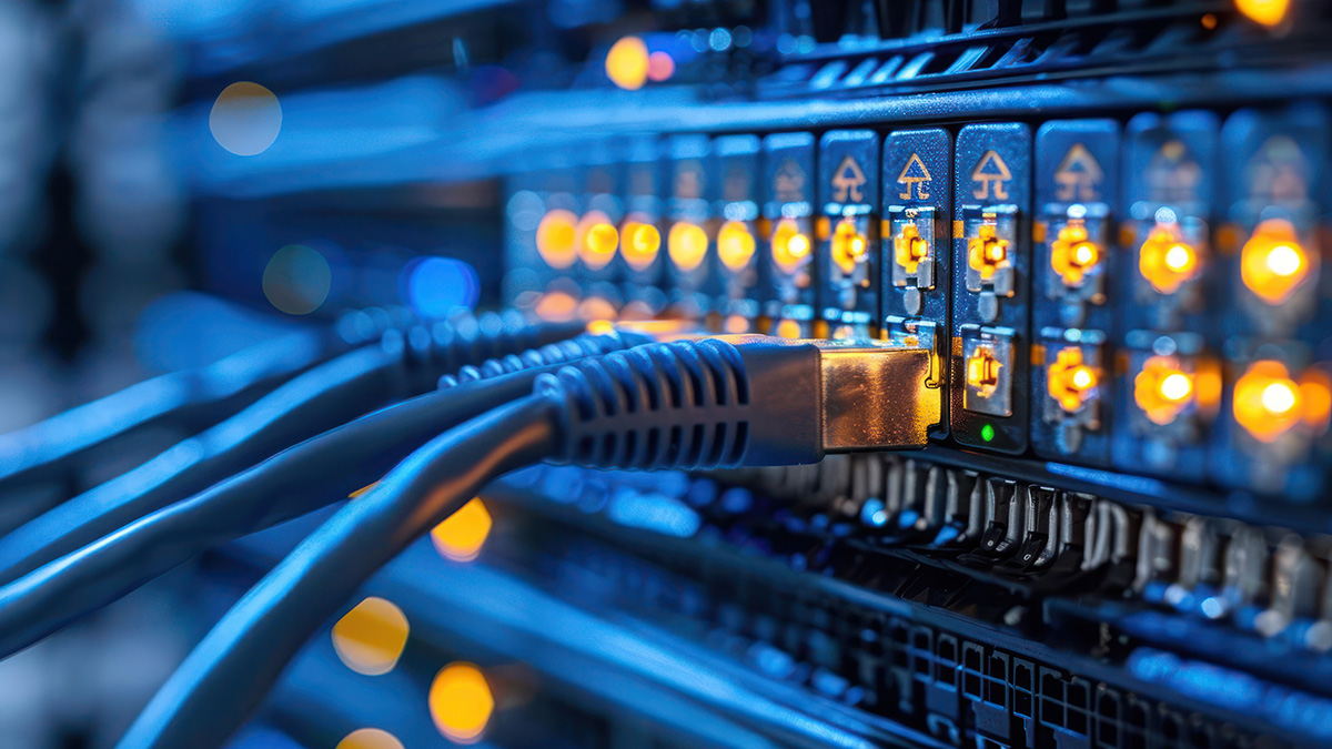 switching-and-routing-hero