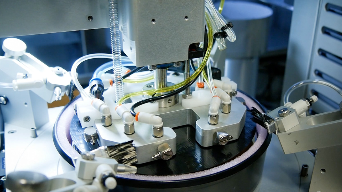 semiconductor-wafer-handling-solutions-hero